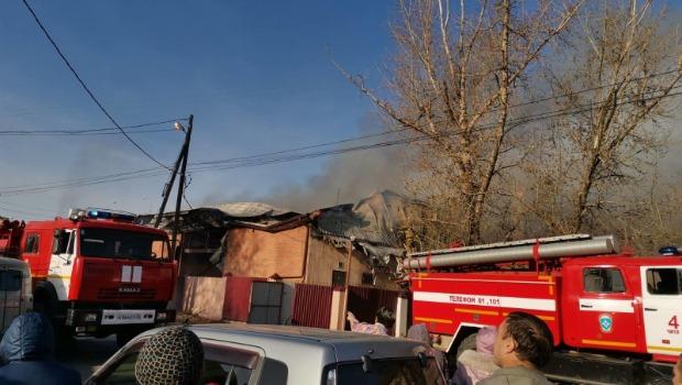 Персонал эвакуировали из загоревшегося кафе «Набережная» в Чите