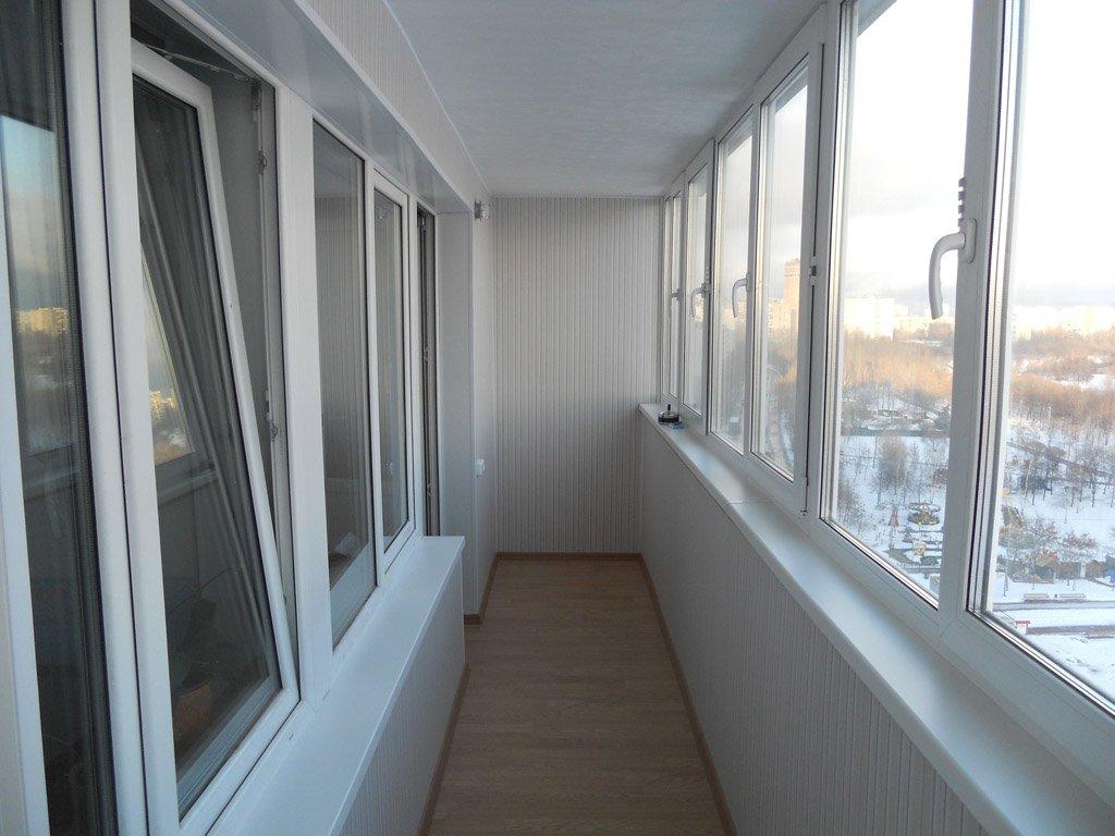 Выгодное остекление балкона и отделку до 15 июля предлагает читинцам компания «Алюком»