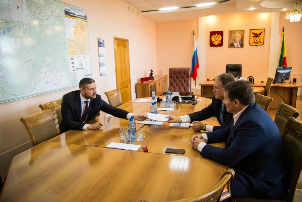 Осипов встретился с делегацией ТПП России и Забайкальской ТПП