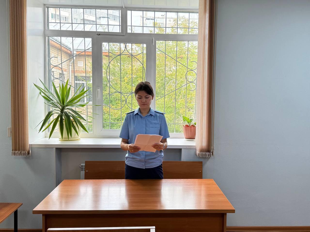 Обвиняемого в попытке изнасилования девушки заключили под стражу (18+)