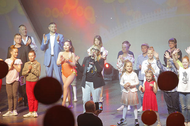 Гала-концерт Забайкальского кинофестиваля «Дети. Лето. Stories» проходит в Чите