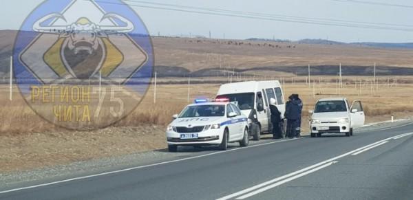 Пассажир Nissan пострадал в ДТП с маршруткой в Чите