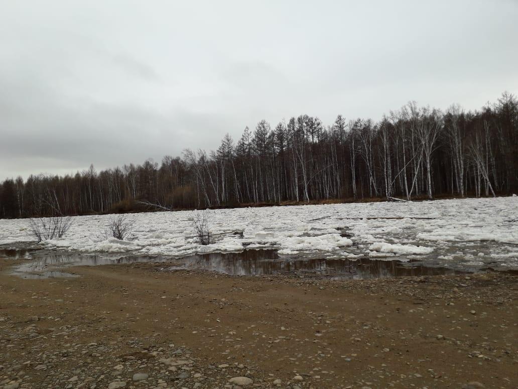 Талый снег глава 26. Село тупик. Талый снег на земле.