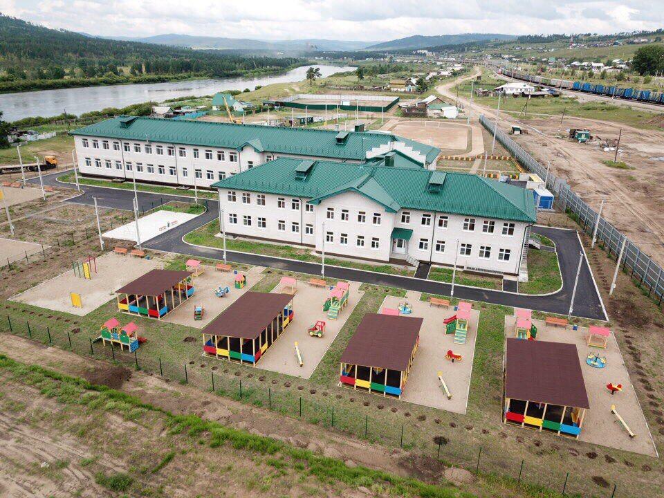 Строительство школы в Большой Туре завершено в Забайкалье