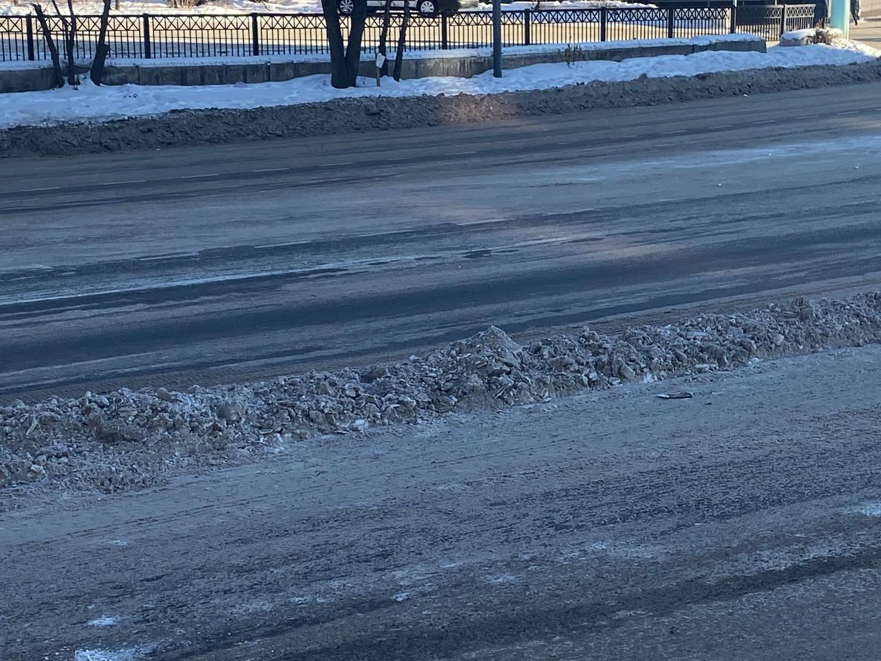 Дороги Читы покрылись сугробами