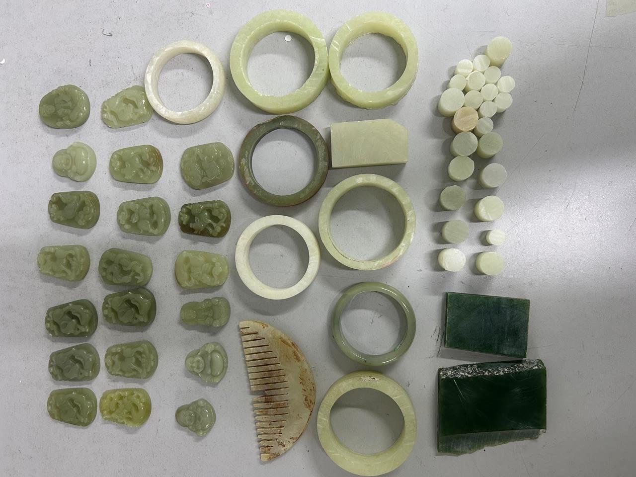 Таможенники пресекли вывоз культурных ценностей царской эпохи