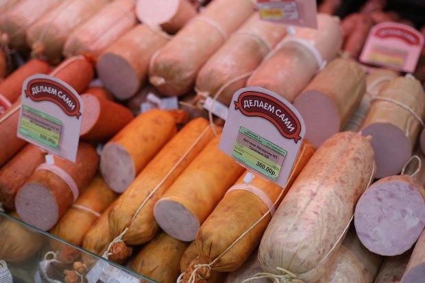 Натуральные колбасы начал производить «Караван» в Чите