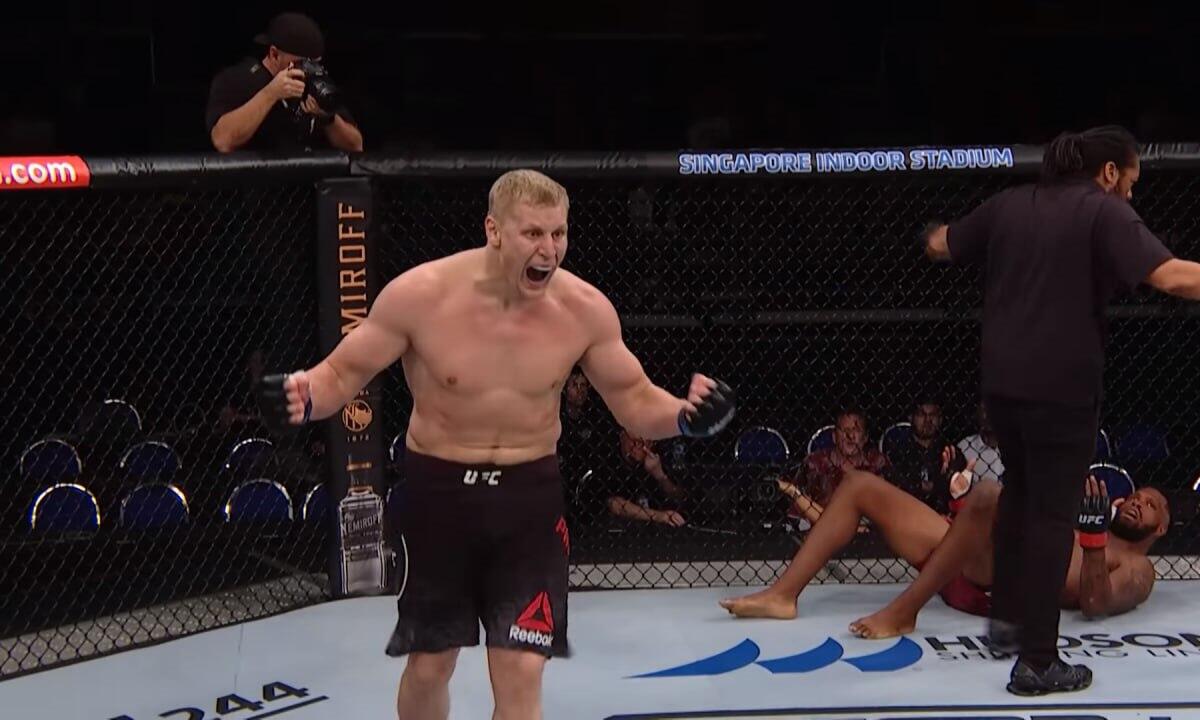 Скриншот с видео YouTube-канала UFC Eurasia