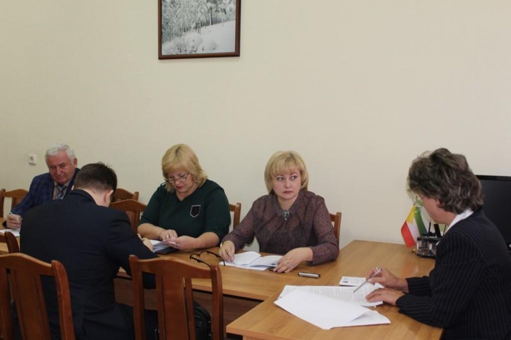 По инициативе главы Читы Евгения Ярилова в краевой столице будут созданы Советы общественности