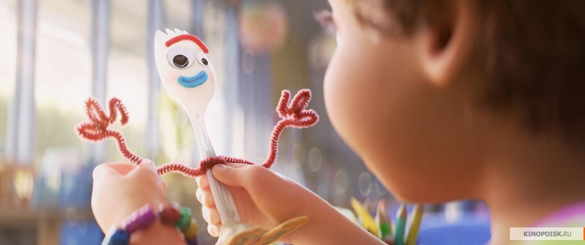 Базз Лайтер и новая история игрушек