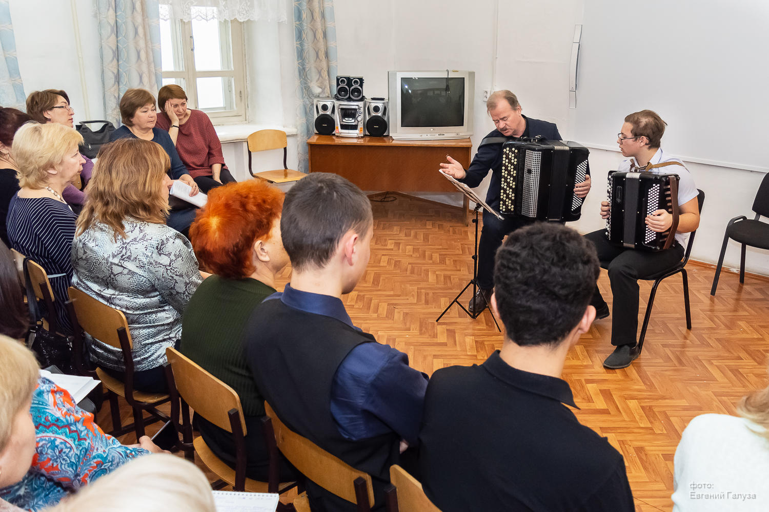 Музыканты-народники и дирижеры Забайкалья проходят профпереподготовку по нацпроекту