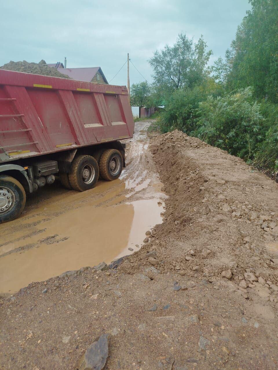 В СНТ «Квант» восстанавливают дамбу