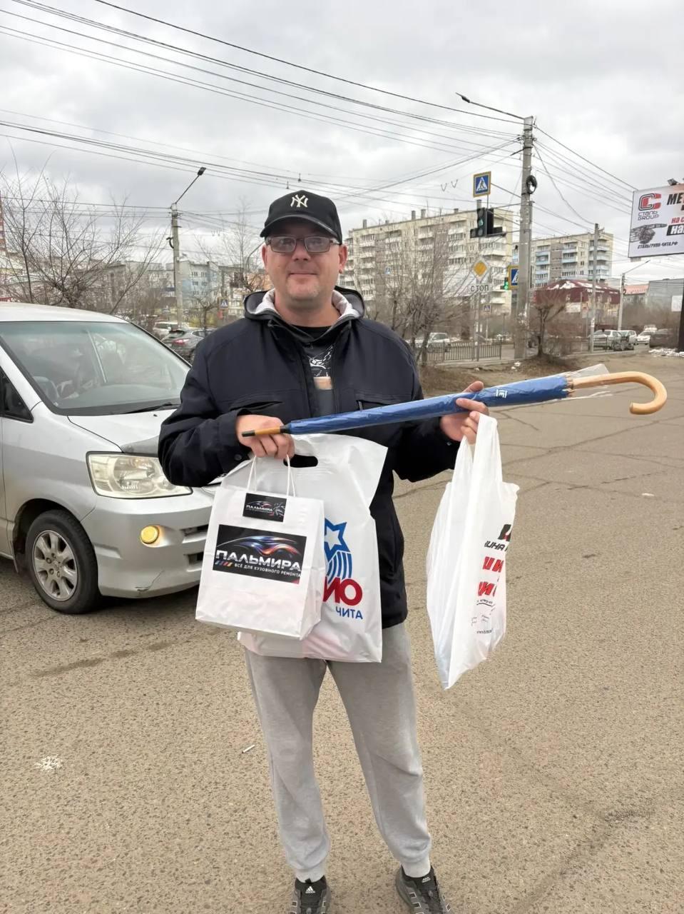Более 100 подарков и настоящий праздник: как «Территория Авторадио» поздравила автолюбителей Читы