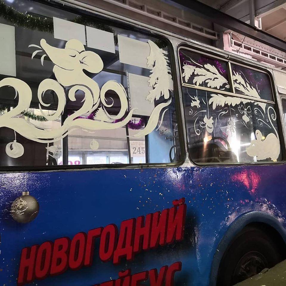 Новогодний троллейбус впервые запустили в Чите