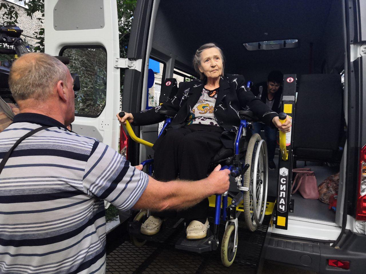 Автомобили для перевозки пожилых людей и инвалидов приобрели в Забайкалье