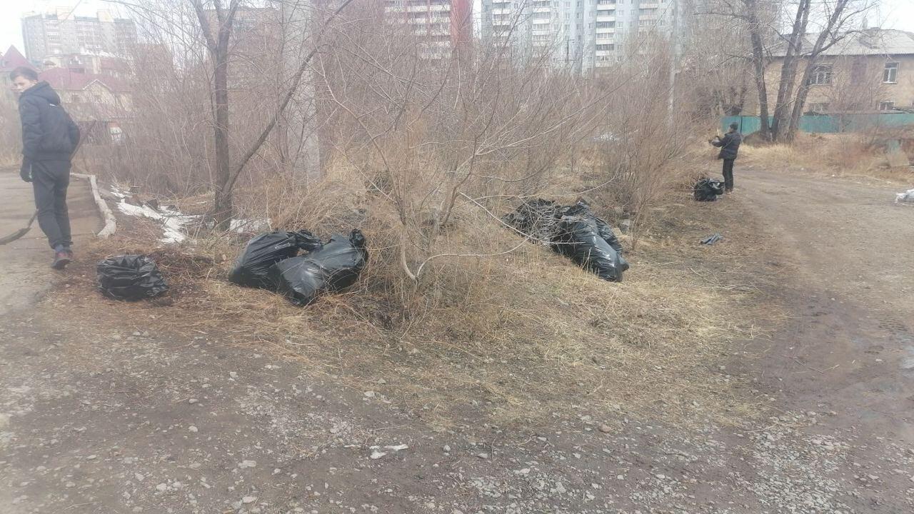 Читинцы показали, как выглядит заваленная мусором набережная