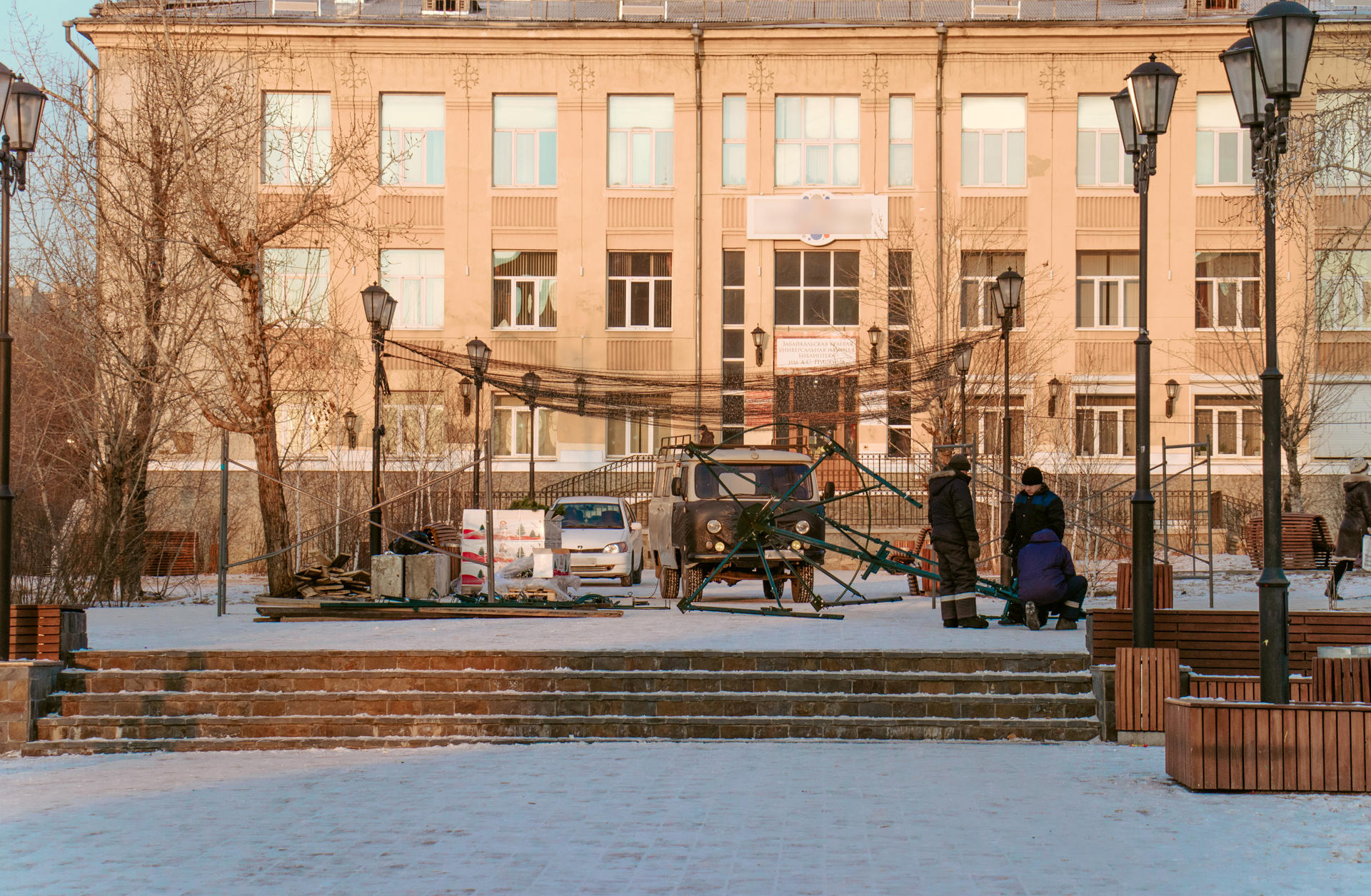 Царит ли в Чите «новогодняя атмосфера»? Проверим