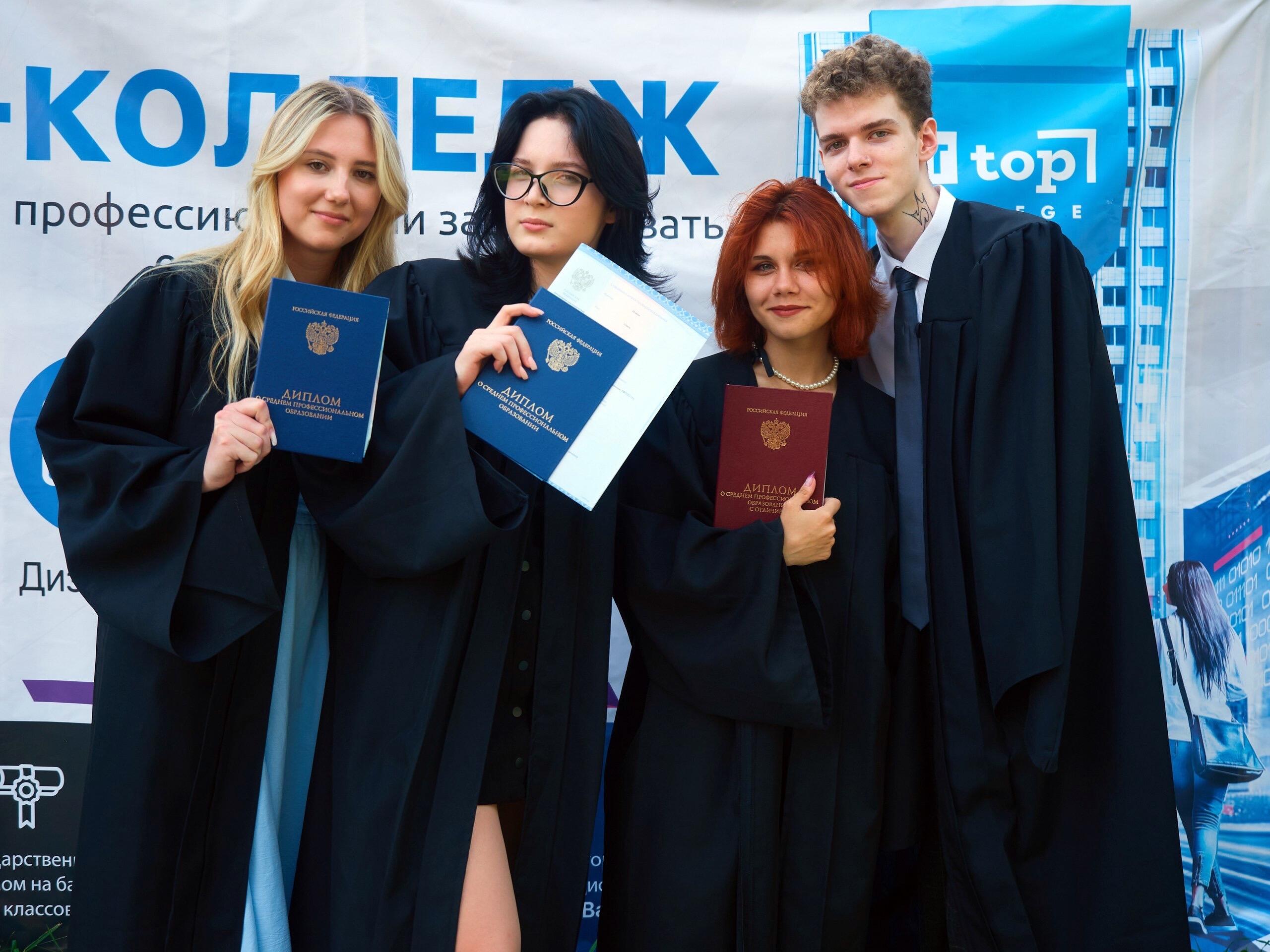 Стать программистом будучи подростком — реально. Рассказываем, с чего начать путь в профессию